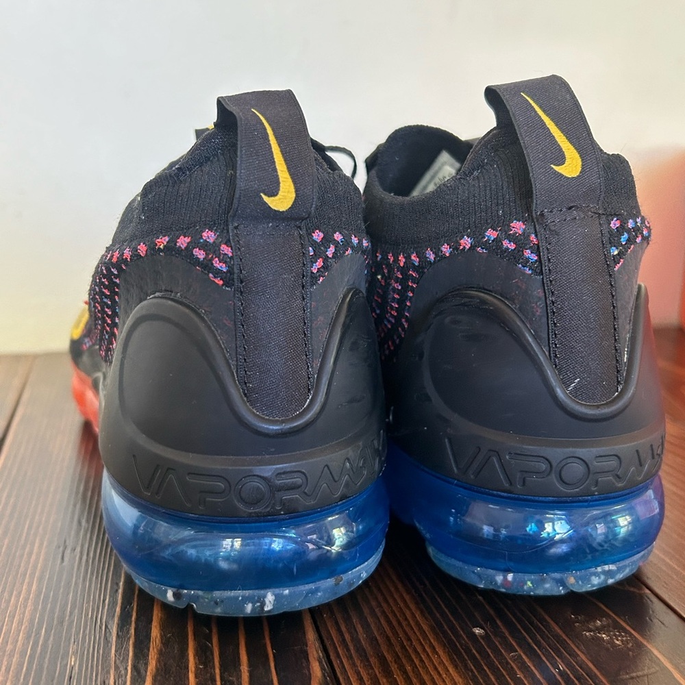 Nike Air VaporMax 2021 FK - Picture 2 of 8